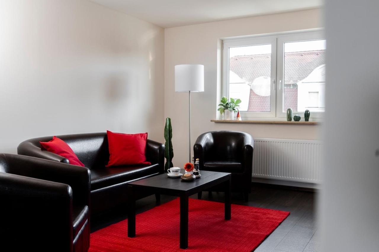 Hotel & Apartments Boehm Графенвьор Екстериор снимка
