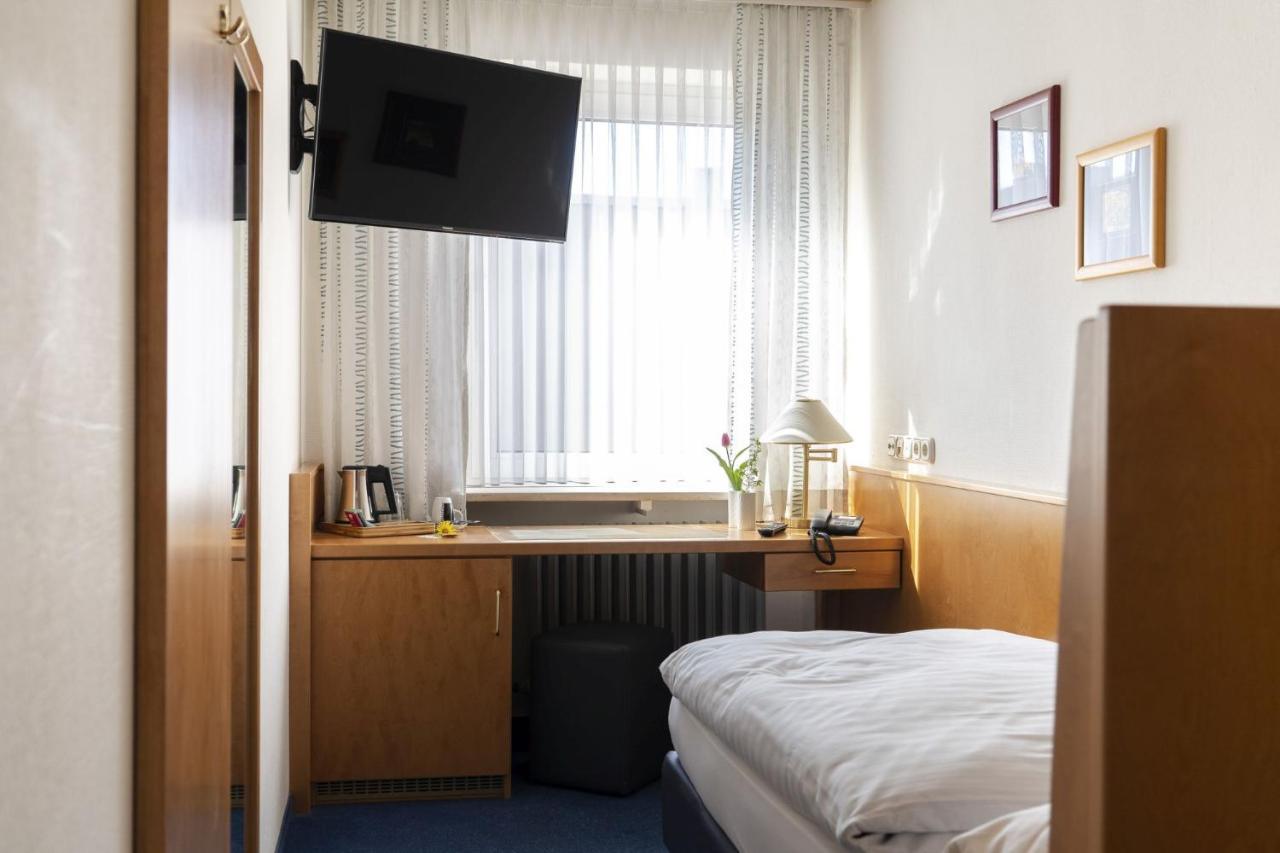 Hotel & Apartments Boehm Графенвьор Екстериор снимка
