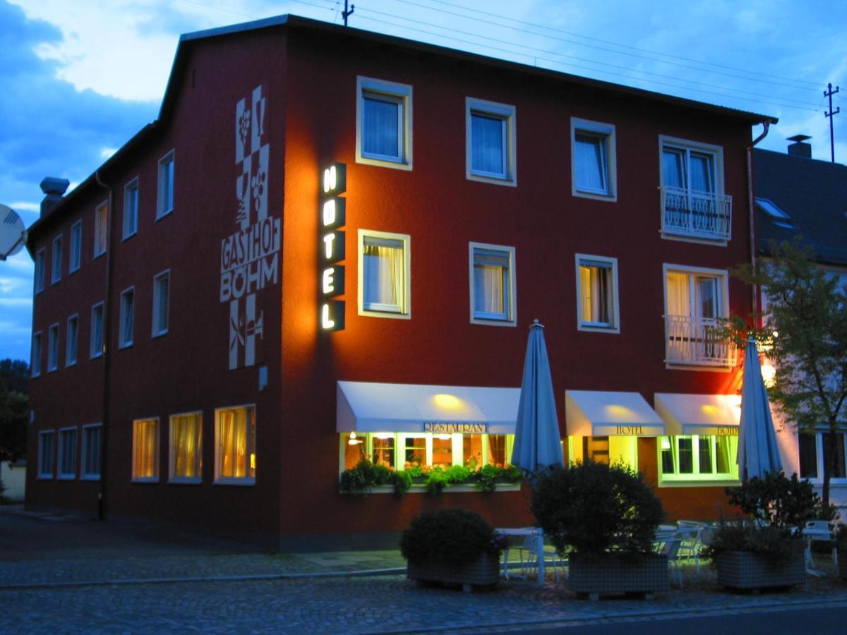 Hotel & Apartments Boehm Графенвьор Екстериор снимка