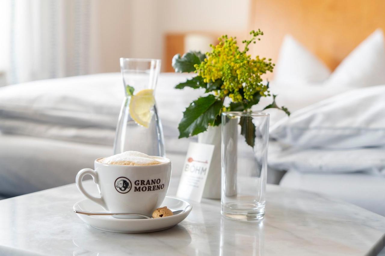 Hotel & Apartments Boehm Графенвьор Екстериор снимка