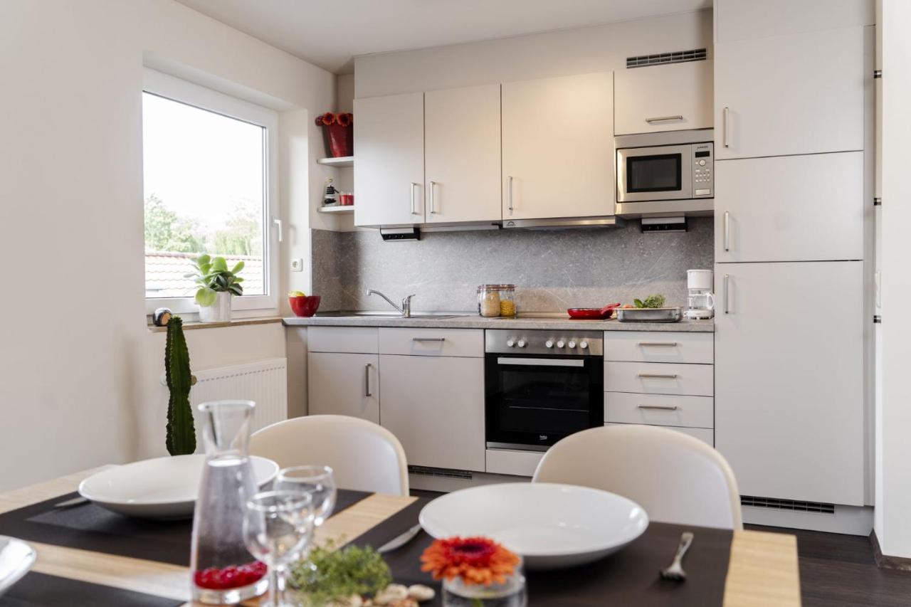 Hotel & Apartments Boehm Графенвьор Екстериор снимка