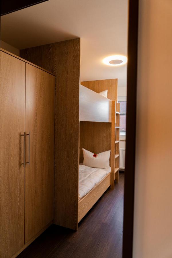 Hotel & Apartments Boehm Графенвьор Екстериор снимка