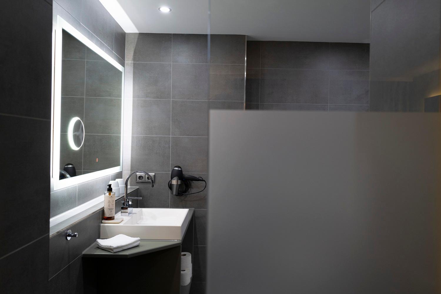Hotel & Apartments Boehm Графенвьор Екстериор снимка